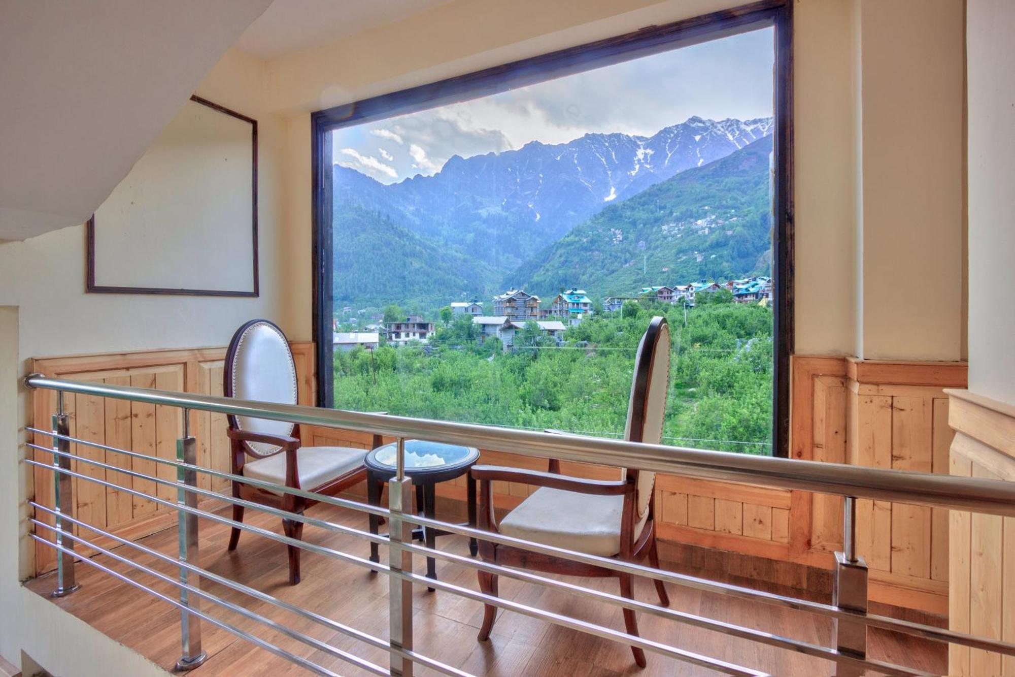 The Katoch Grand Resort Manāli Eksteriør bilde