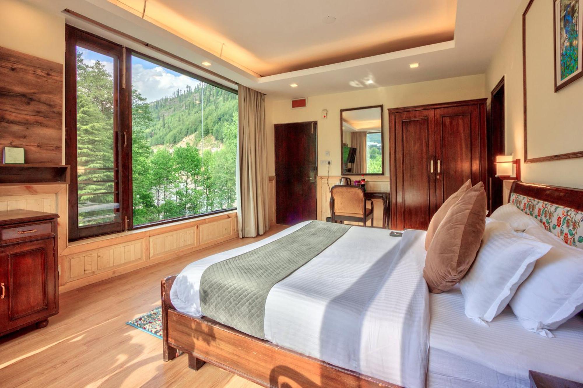 The Katoch Grand Resort Manāli Eksteriør bilde