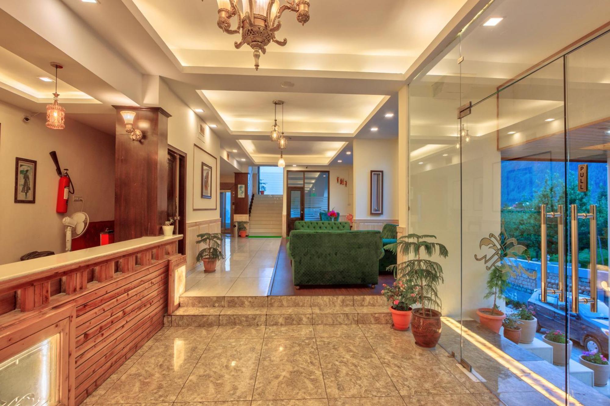 The Katoch Grand Resort Manāli Eksteriør bilde