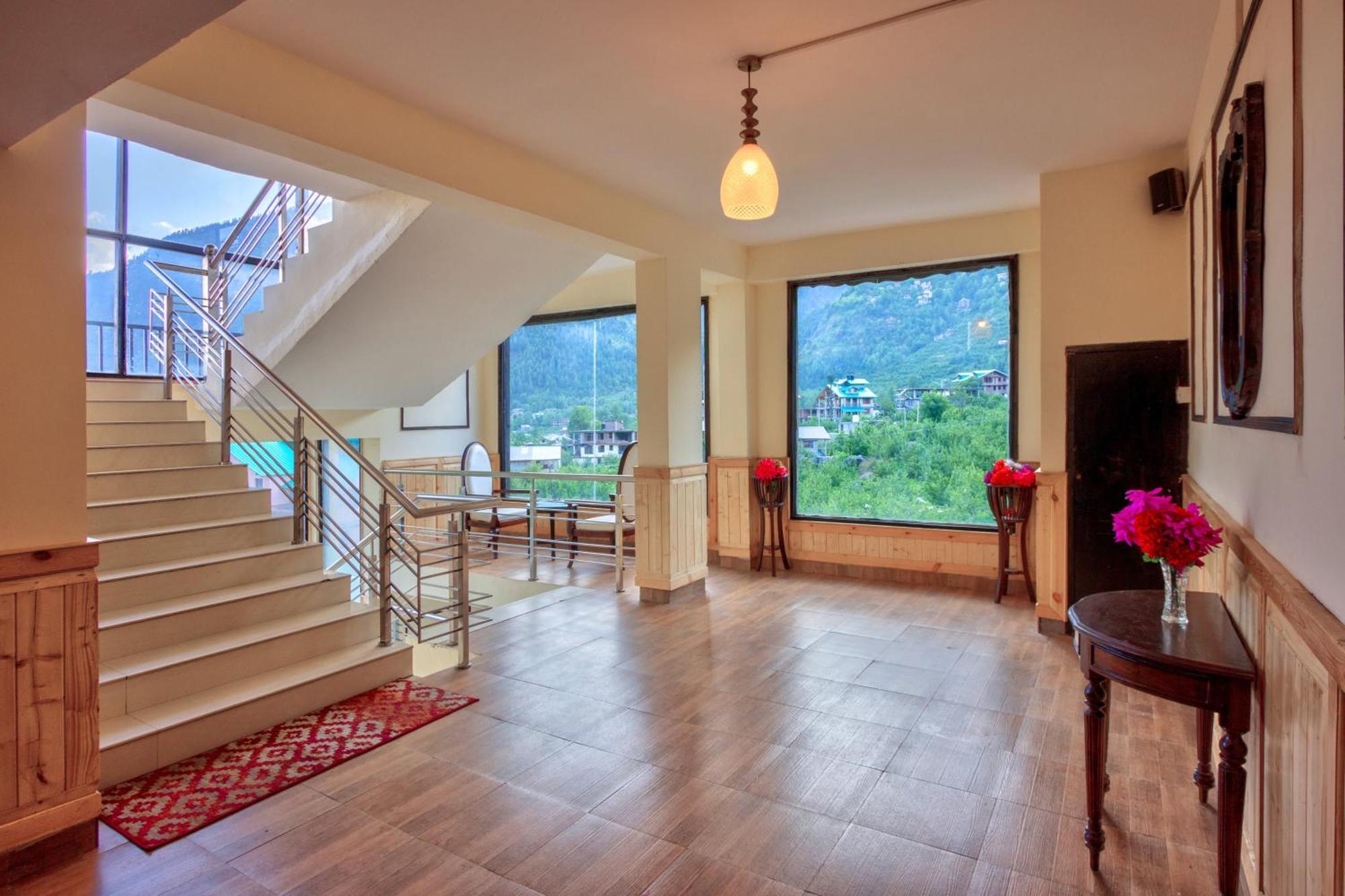 The Katoch Grand Resort Manāli Eksteriør bilde