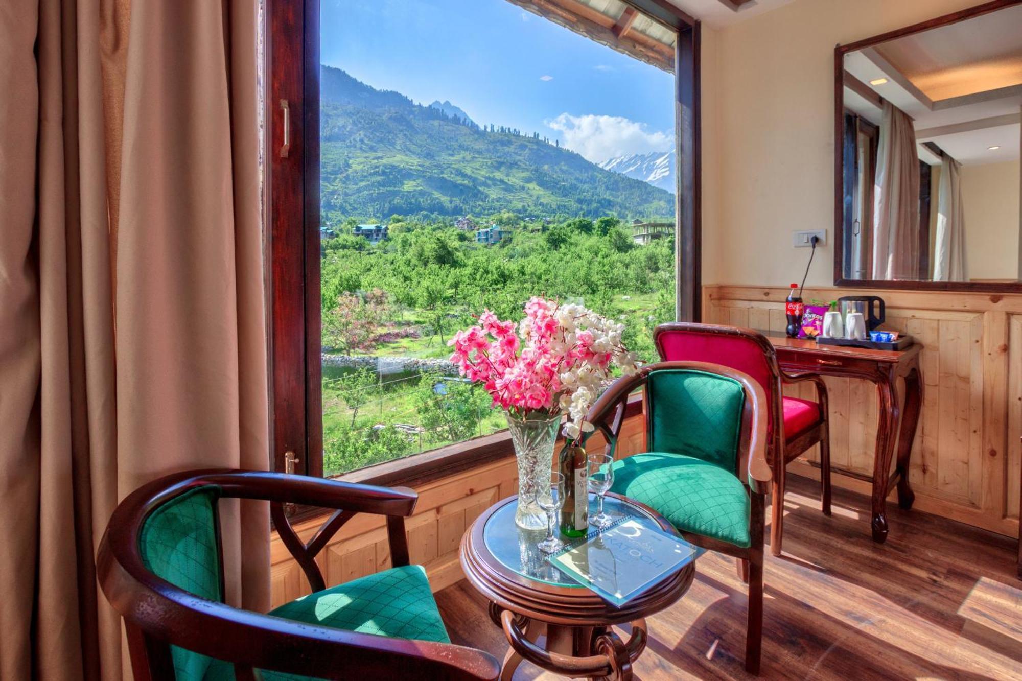 The Katoch Grand Resort Manāli Eksteriør bilde